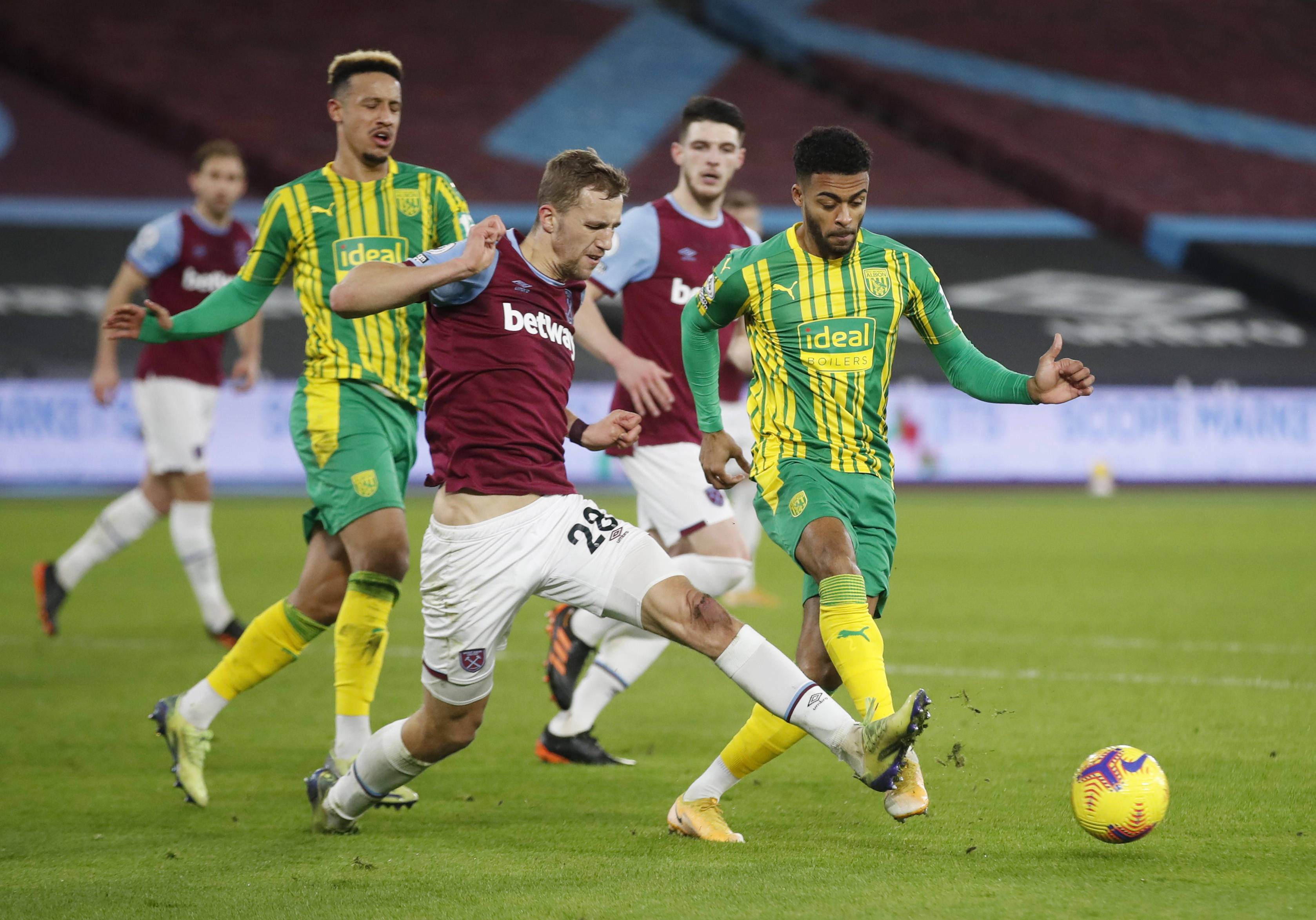 球队中扮演 球队中扮演